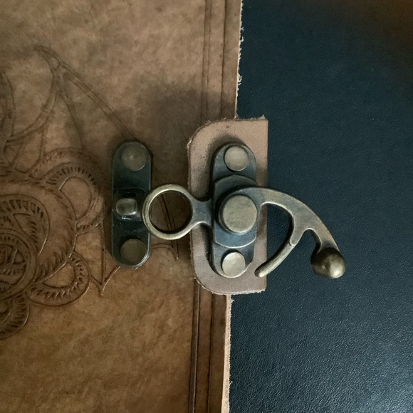 Brown Leather Journal with Octopus Design - Picture 5 of 7